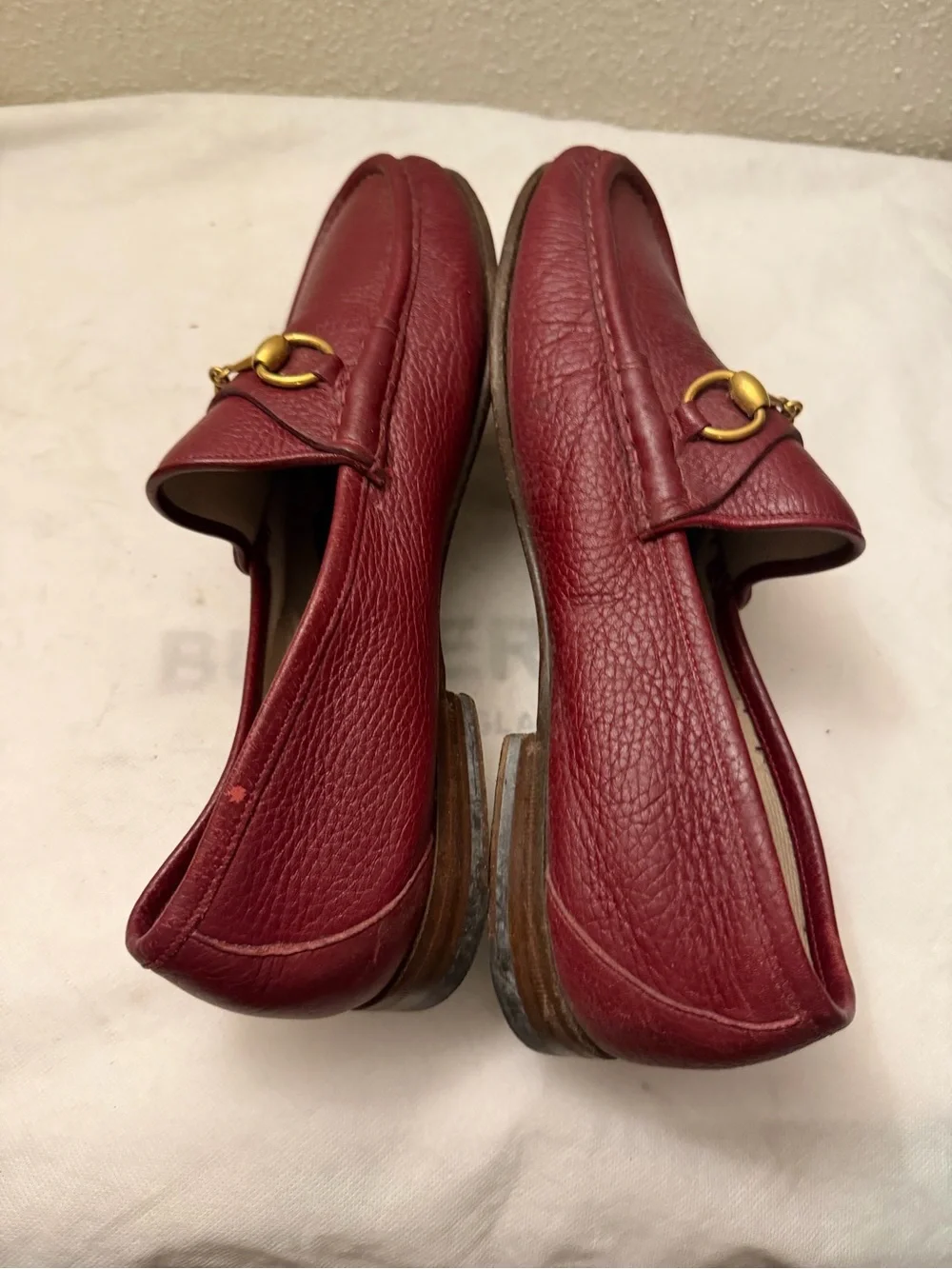 Gucci Burgundy Leather Horsebit Loafers, pre-owned, gently used,SZ10